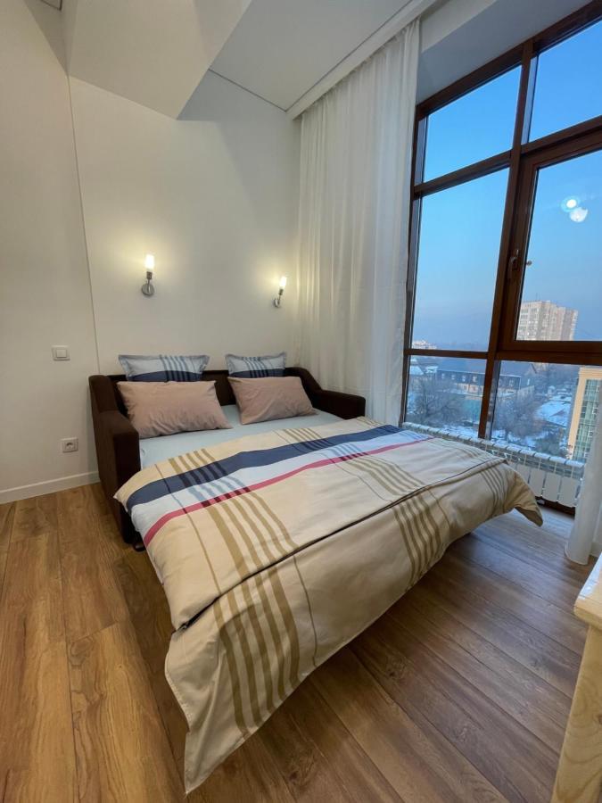 Mini Cozy Corner #1 Apartment Almaty Bagian luar foto